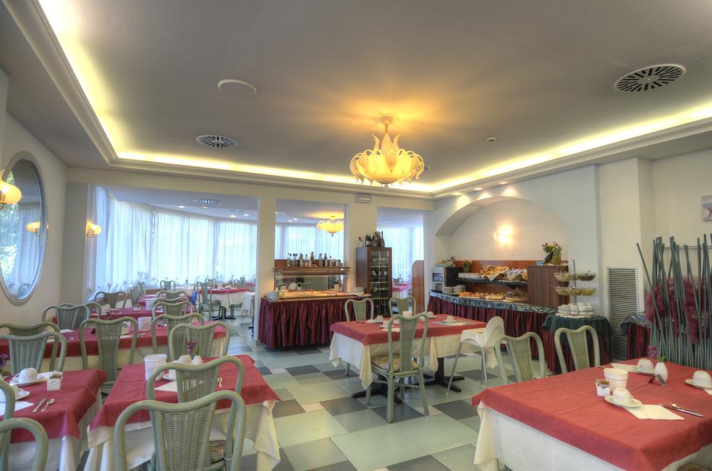 Hotel Alisei 리그나노 사비아도로 외부 사진